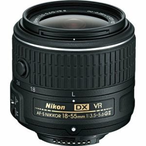 NIKON AF-S DX NIKKOR 18-55MM F/3.5-5.6G VR II